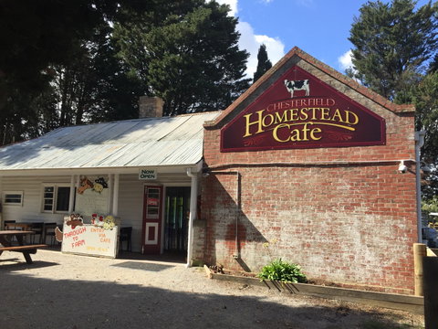 Chesterfield Farm - Accommodation Burleigh 2