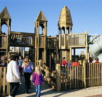 Jubilee Park Adventure Playground - Accommodation Burleigh