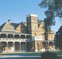 Woodbridge - Accommodation Burleigh