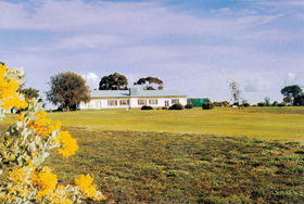  Accommodation Burleigh