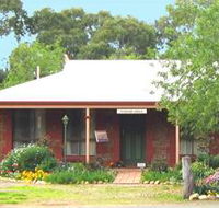 Stacey Studio Gallery  Almond Grove BB - Accommodation Burleigh