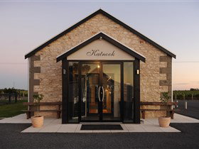  Accommodation Burleigh