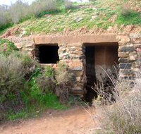 Miners Dugouts - Accommodation Burleigh