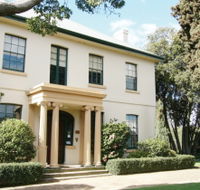 Franklin House - Accommodation Burleigh
