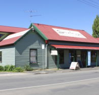 Stanley's Studio and Gallery - Fine Art and Craft - Accommodation Burleigh