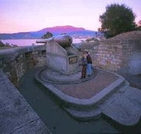 Kangaroo Bluff Historic Site - Accommodation Burleigh