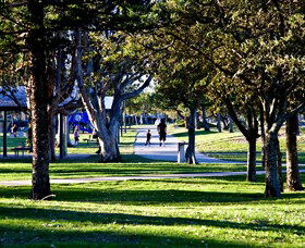 Paradise Point Parklands
