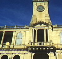 Rockhampton Post Office - Accommodation Burleigh