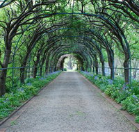 Foxglove Spire Gardens - Accommodation Burleigh