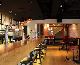 Duke Of Wellington - Accommodation Burleigh 2