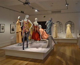The Gallery At Bayside Arts And Cultural Centre - Accommodation Burleigh 4