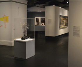 The Gallery At Bayside Arts And Cultural Centre - Accommodation Burleigh 3