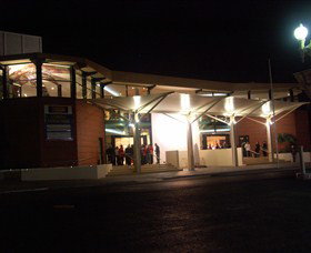 Bathurst Memorial Entertainment Centre - Accommodation Burleigh 0