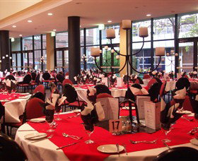 Bathurst Memorial Entertainment Centre - Accommodation Burleigh 2