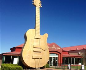 Big Golden Guitar Tourist Centre - Accommodation Burleigh 1