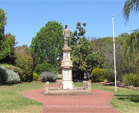 Budgee ACT Accommodation Burleigh