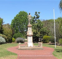 Greenmount War Memorial - Accommodation Burleigh
