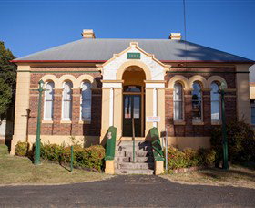 Country Art Escapes - New England North West Regional Arts Trail - Accommodation Burleigh 1