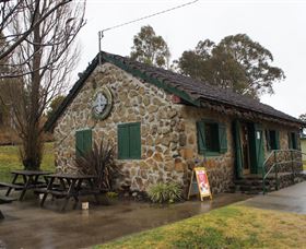 Crofters Cottage - Accommodation Burleigh 0