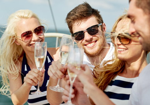 Vagabond Cruises - Accommodation Burleigh 4