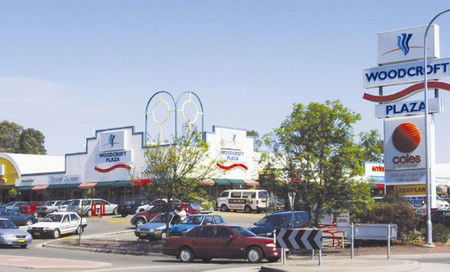 Centro Woodcroft - Accommodation Burleigh 1