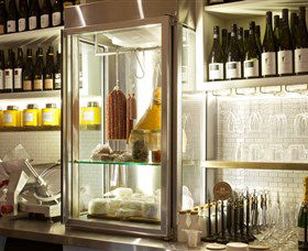 East Coast Lounge - Accommodation Burleigh 0
