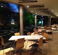 Castle Hill Tavern - Accommodation Burleigh