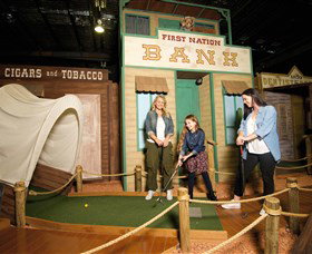 Mega Mini Golf - Accommodation Burleigh 4
