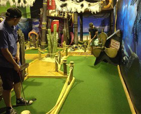 Mega Mini Golf - Accommodation Burleigh 6