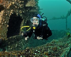 Ex-Hmas Adelaide Dive Site - Accommodation Burleigh 0