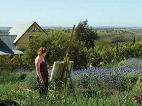 The Jonathan Art Centre - Accommodation Burleigh 1