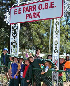 EE Parr O.B.E. Park - Accommodation Burleigh 1