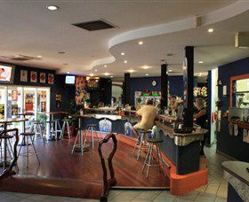Humpty Doo Tavern - Accommodation Burleigh 2