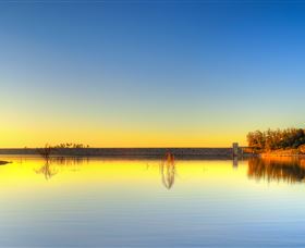 Fairbairn Dam, Lake Maraboon - Accommodation Burleigh 2