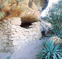 Hermits Caves and Lookout - Accommodation Burleigh