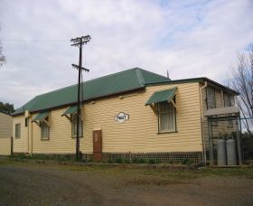 Blighty ACT Accommodation Burleigh
