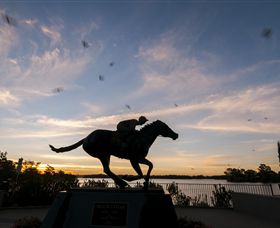 Black Caviar Statue - Accommodation Burleigh 0