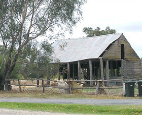 Cobb And Co Stables Morven - Accommodation Burleigh 1