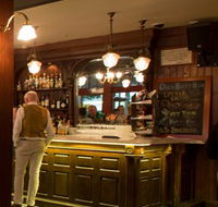 PJ O'Reilly's Irish Pub - Accommodation Burleigh
