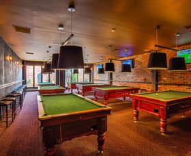 Civic Pub - Accommodation Burleigh 0