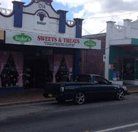 Taylors Sweets and Treats - Accommodation Burleigh