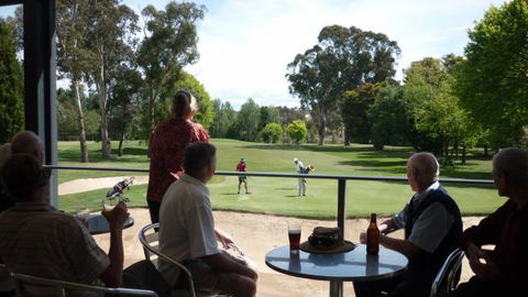 Queanbeyan Golf Club - Accommodation Burleigh 2