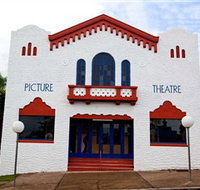 Dungog James Theatre - Accommodation Burleigh