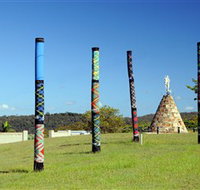 Maclean Tartan Power Poles - Accommodation Burleigh
