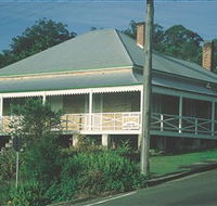 Maclean Stone Cottage and Bicentennial Museum - Accommodation Burleigh