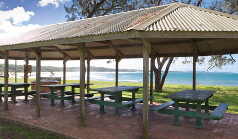 Woolgoolga Beach And Headland - Accommodation Burleigh 2