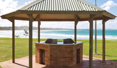 Woolgoolga Beach And Headland - Accommodation Burleigh 3