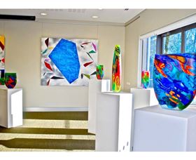 Lone Goat Gallery - Accommodation Burleigh 3