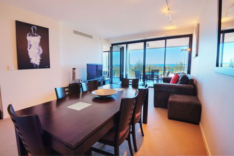 Ultra Broadbeach - Accommodation Burleigh 7