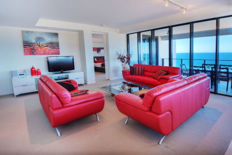 Ultra Broadbeach - Accommodation Burleigh 18